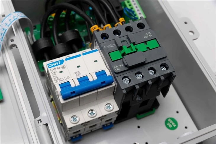 Three Phase 0.75-4kw Single Pump Control Panel suppliers